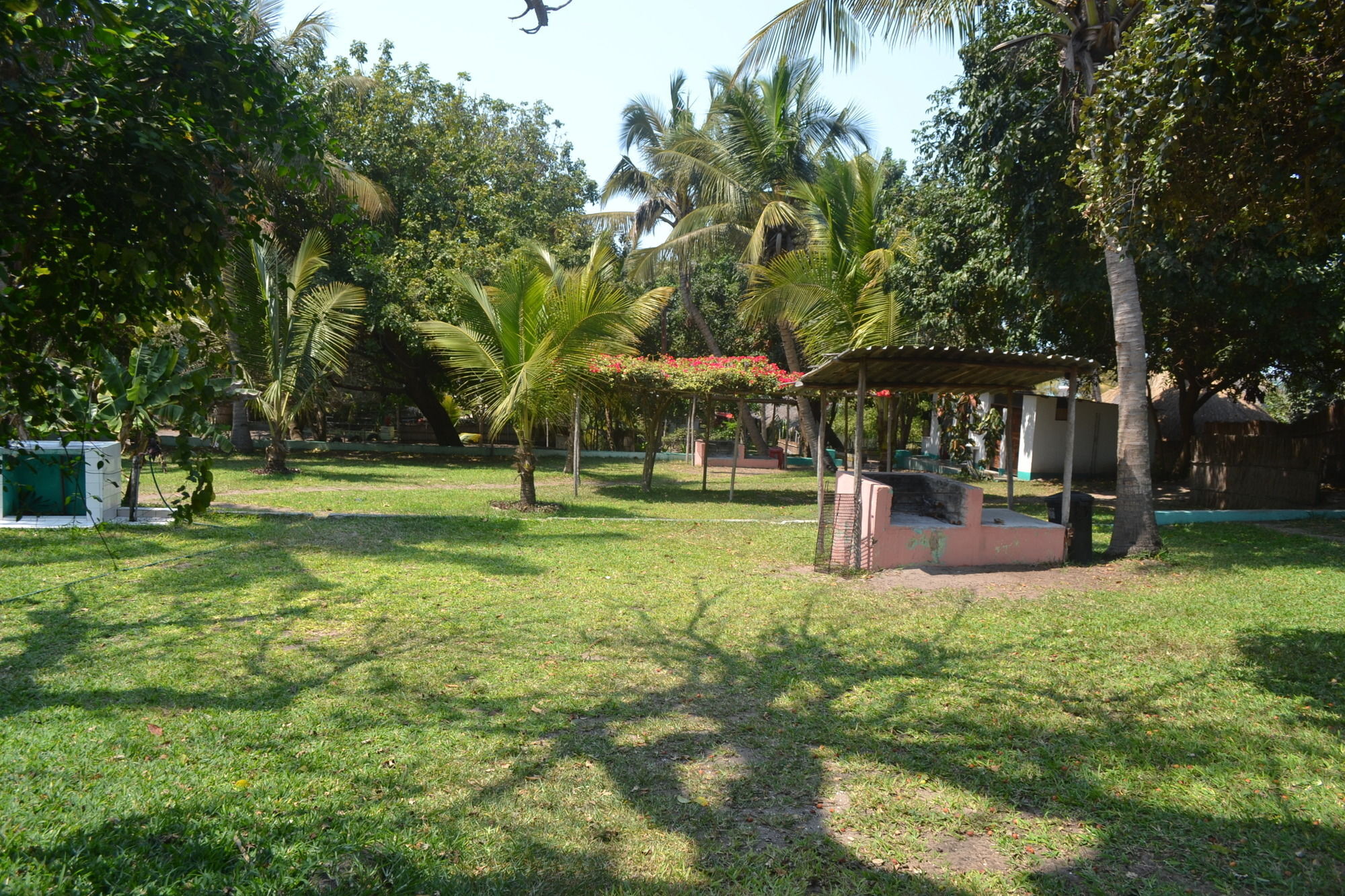 Baobab Beach Lodge And Backpackers Vilanculos Ngoại thất bức ảnh